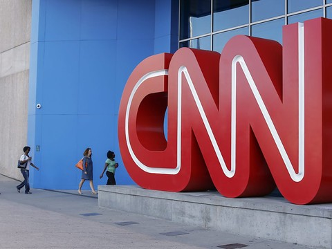 Voice of America et RFE menacés d'être classés agent de l'étranger en Russie