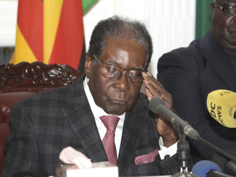 Mugabe a accepté les conditions de sa démission, selon CNN