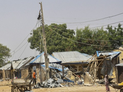 Nord-est du Nigeria: au moins 50 morts dans un attentat-suicide