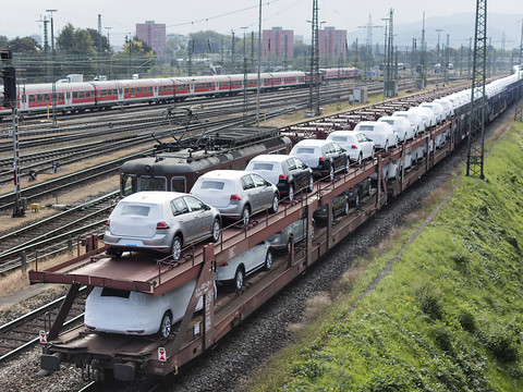Le rail reprend des parts du transport de marchandises à la route