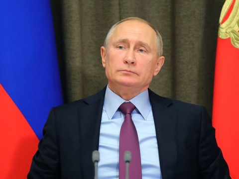 Poutine voit une 