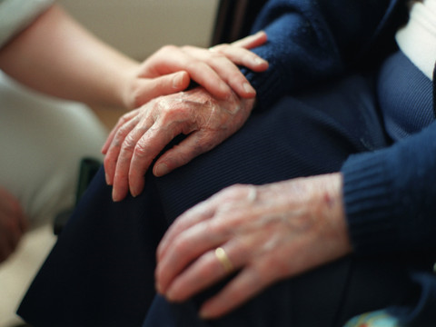 Un senior sur trois ne voit ou n'entend pas bien