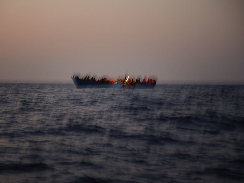 Méditerranée: 1500 migrants secourus en trois jours