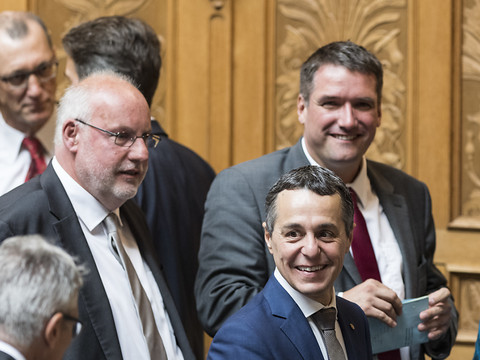 M. Cassis a tourné casaque sur le milliard de cohésion (M. Levrat)