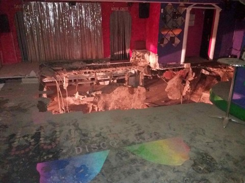 Le sol d'une discothèque s'effondre aux Canaries: 40 blessés
