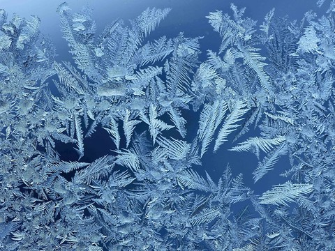 Froid glacial dimanche matin en Suisse