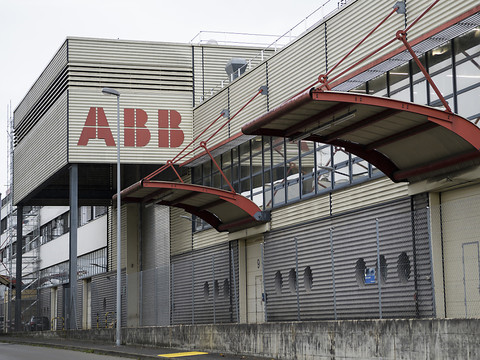 ABB justifie son plan de restructuration sur son site genevois
