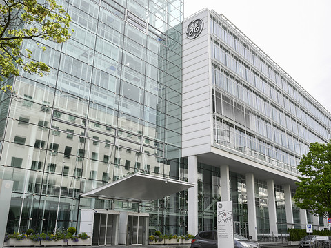 GE veut supprimer 1400 emplois en Argovie d'ici deux ans