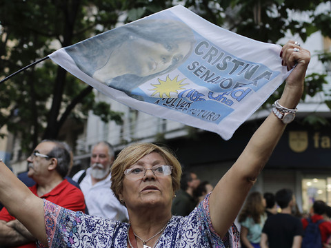 OMC: ministres sur une île coupée des tensions sociales argentines