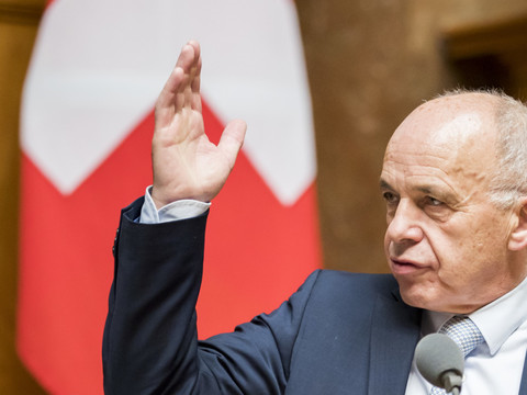 Maintien du secret bancaire pour les clients en Suisse