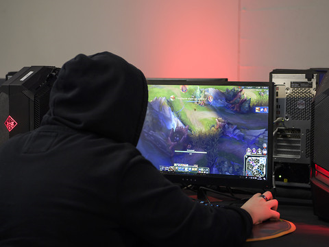 Les jeux vidéo guerriers développent les capacités du cerveau