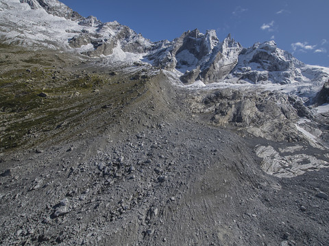 Un enchaînement très rare d'événements naturels à Bondo (GR)