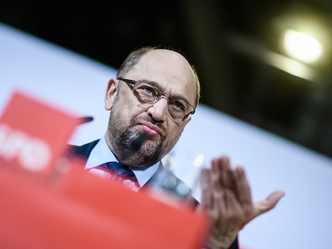 Discussions SPD-CDU/CSU: la direction du SPD approuve