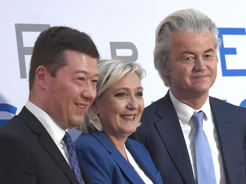 Réunion de leaders européens d'extrême droite à Prague