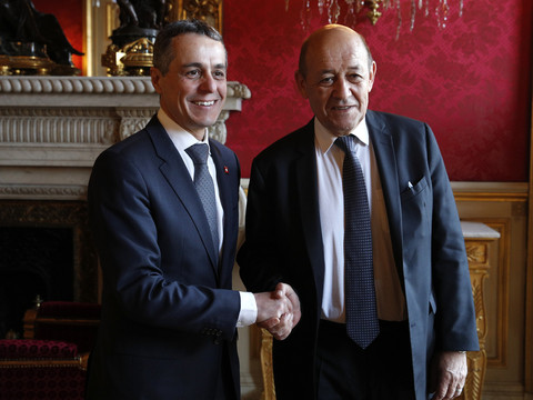 Bourse suisse: Cassis rejette l'idée que l'UE limite à un an l'accès aux marchés