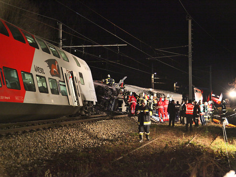 Collision de deux trains près de Vienne, des blessés