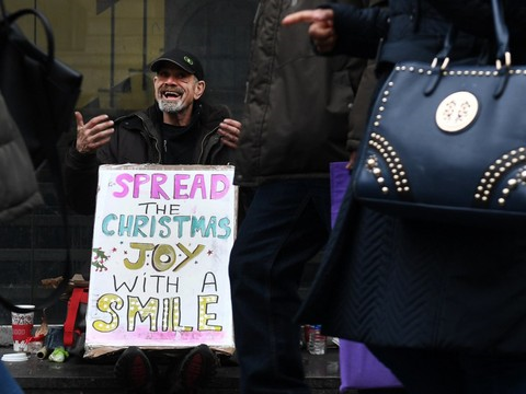 Plus de 9100 personnes sont à la rue en Angleterre (rapport)