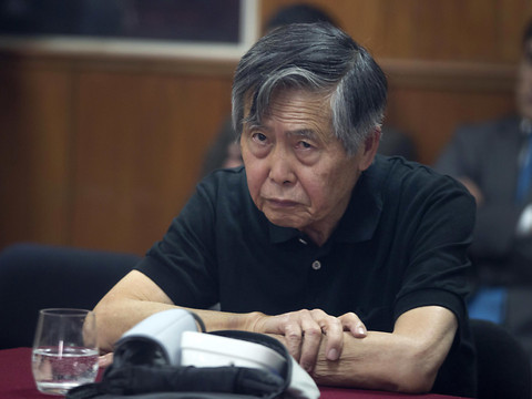 Le président du Pérou gracie l'ancien leader Alberto Fujimori
