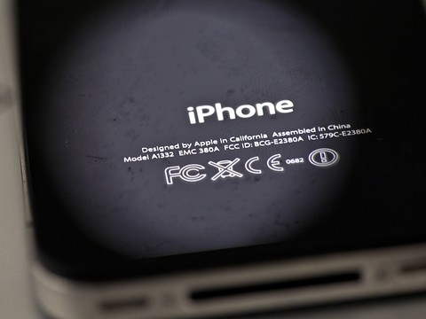 Obsolescence programmée: excuses d'Apple pour ses batteries