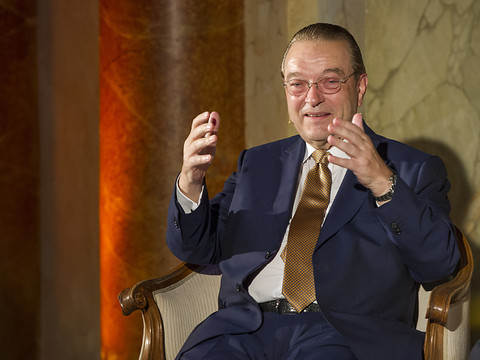 Les banques ont appris de leurs erreurs, estime Oswald Grübel