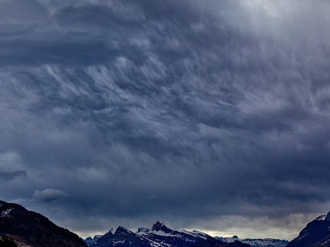 La tempête Burglind arrive en Suisse