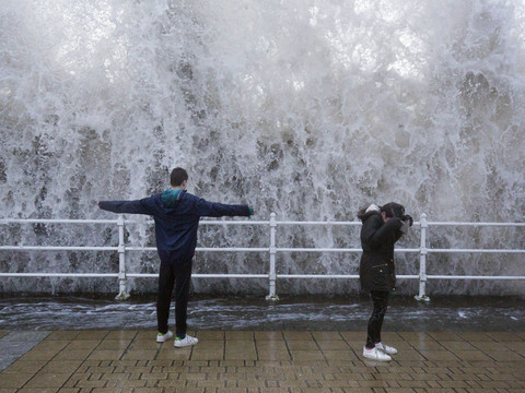 La tempête Eleanor fait trois morts en Europe