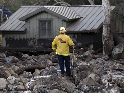 Le bilan des coulées de boue en Californie monte à 19 morts