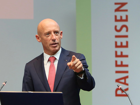 Raiffeisen voit un risque pour sa réputation