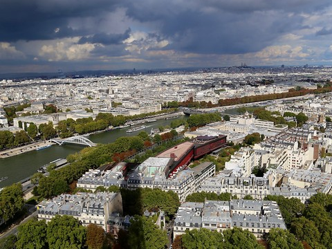 Le nombre de touristes dans le monde bondit de 7% en 2017 (OMT)