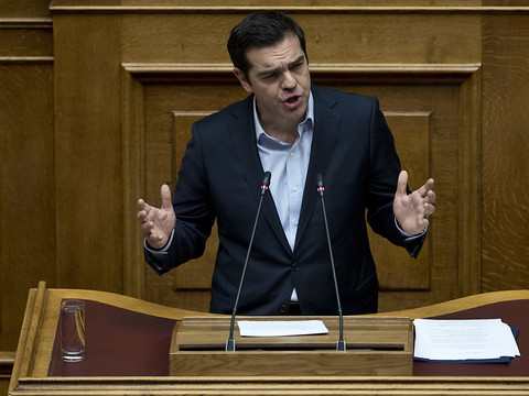 Les députés grecs adoptent des réformes voulues par les créanciers