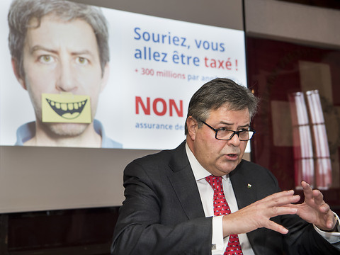 Vaud: les opposants disent non à une assurance chère et trompeuse