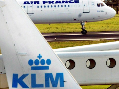 Trafic suspendu à Amsterdam-Schiphol en raison d'une tempête