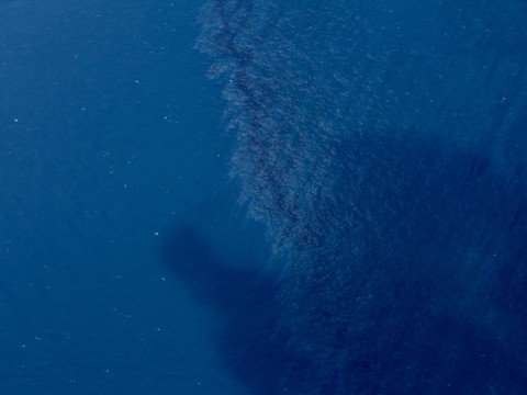 Du mazout pourrait s'échapper du pétrolier iranien naufragé