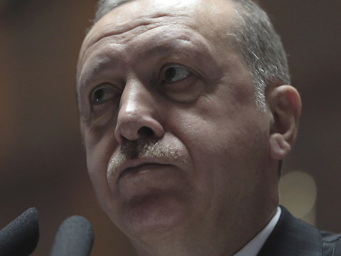 La Turquie bombarde la région d'Afrin en Syrie
