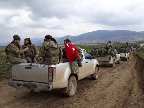 Mandats d'arrêt en Turquie pour 