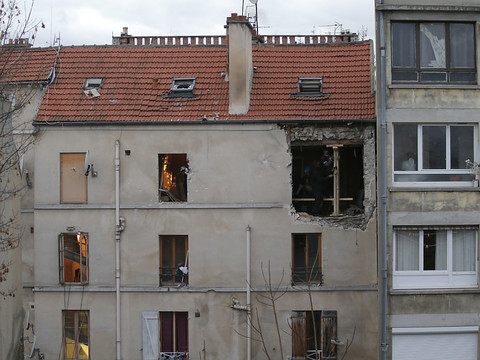 Attentats de 2015 à Paris: début du procès d'un 
