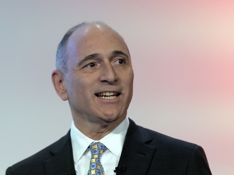 Le patron de Novartis veut un plus large accès aux médicaments