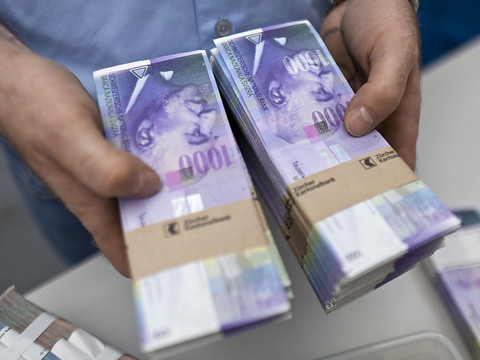 Le Conseil fédéral rejette l'initiative sur la transparence