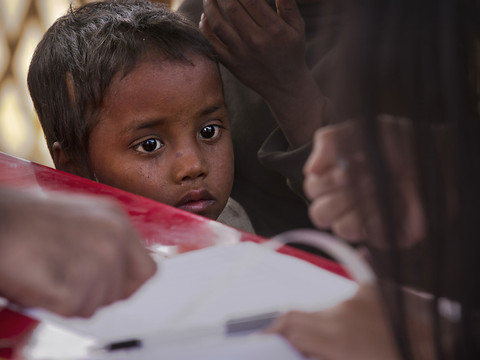 Rangoun dément une enquête décrivant un massacre de Rohingyas