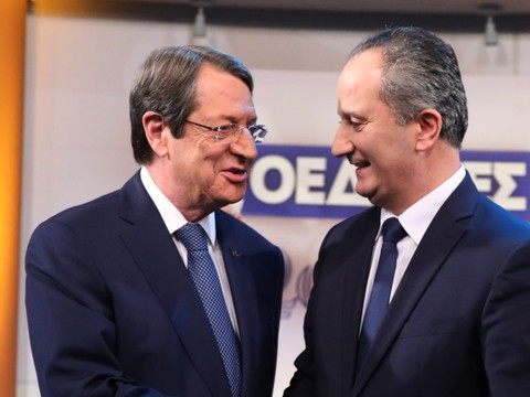 Le président sortant Anastasiades donné vainqueur (sondages)