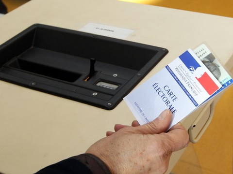 La droite emporte la législative partielle à Belfort