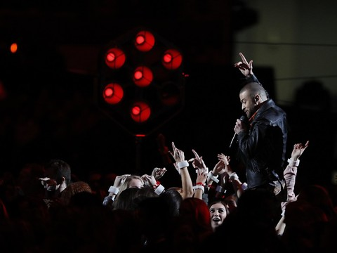 Justin Timberlake rend hommage à Prince lors du Super Bowl