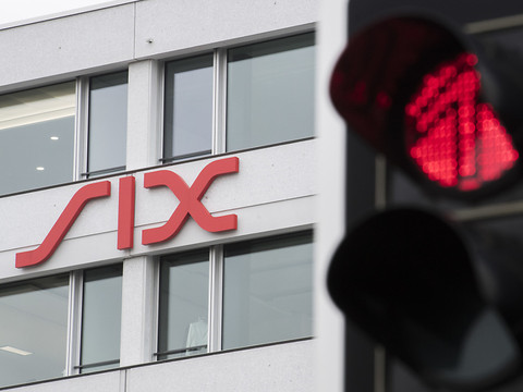 La Bourse suisse ouvre la semaine dans le rouge