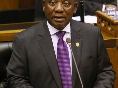 Le nouveau président sud-africain Cyril Ramaphosa promet un 