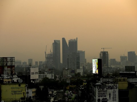 Fort séisme dans le sud-ouest du Mexique, ressenti jusqu'à Mexico