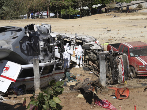 Un village mexicain sous le choc après l'accident d'hélicoptère