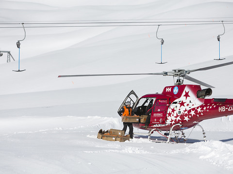 Quatre randonneurs emportés par une avalanche à Arolla (VS)