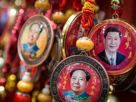 La presse défend un mandat illimité pour Xi, la Toile outrée