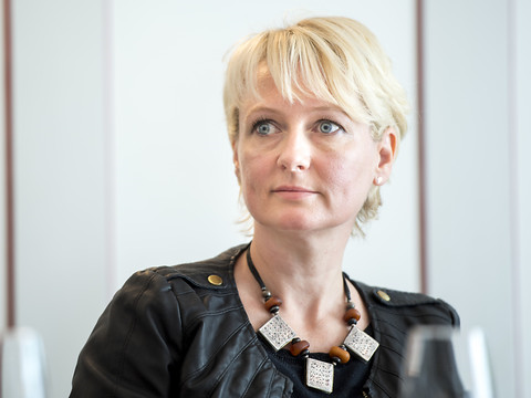 Isabelle Moret nie avoir des dettes envers le fisc