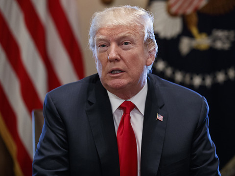 Trump va taxer les importations d'acier et d'aluminium